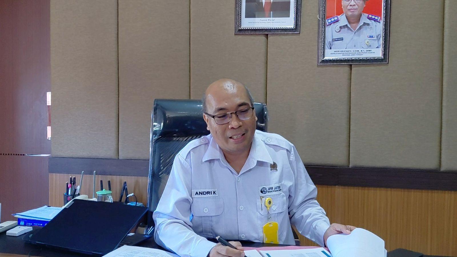 Sertifikat Tanah Aman di Cilacap: Solusi Notaris Terpercaya